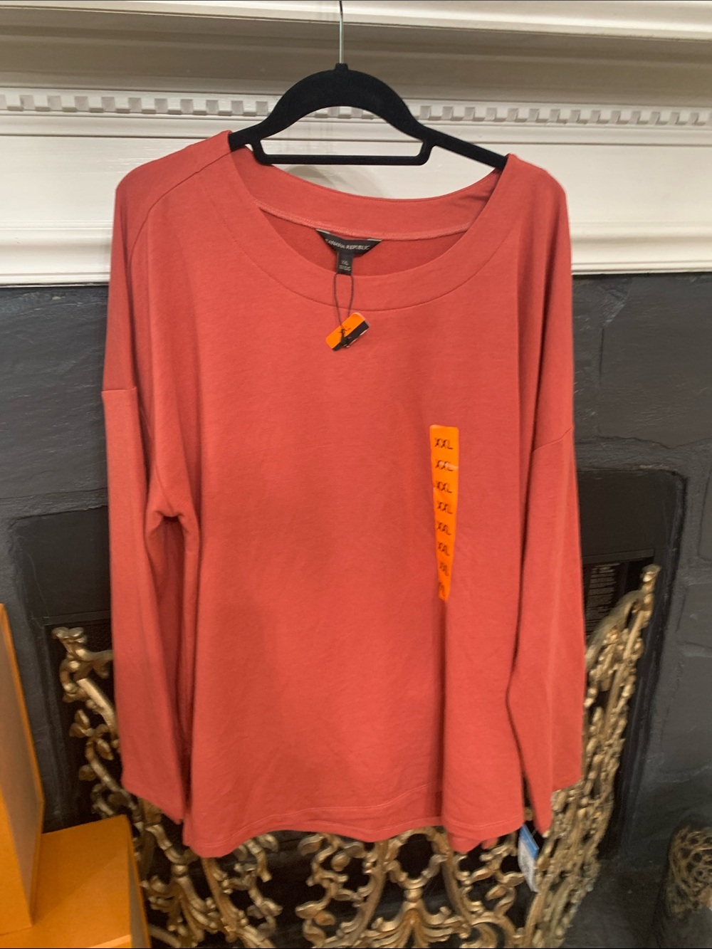 Banana Republic Long Sleeve Tee in Coral